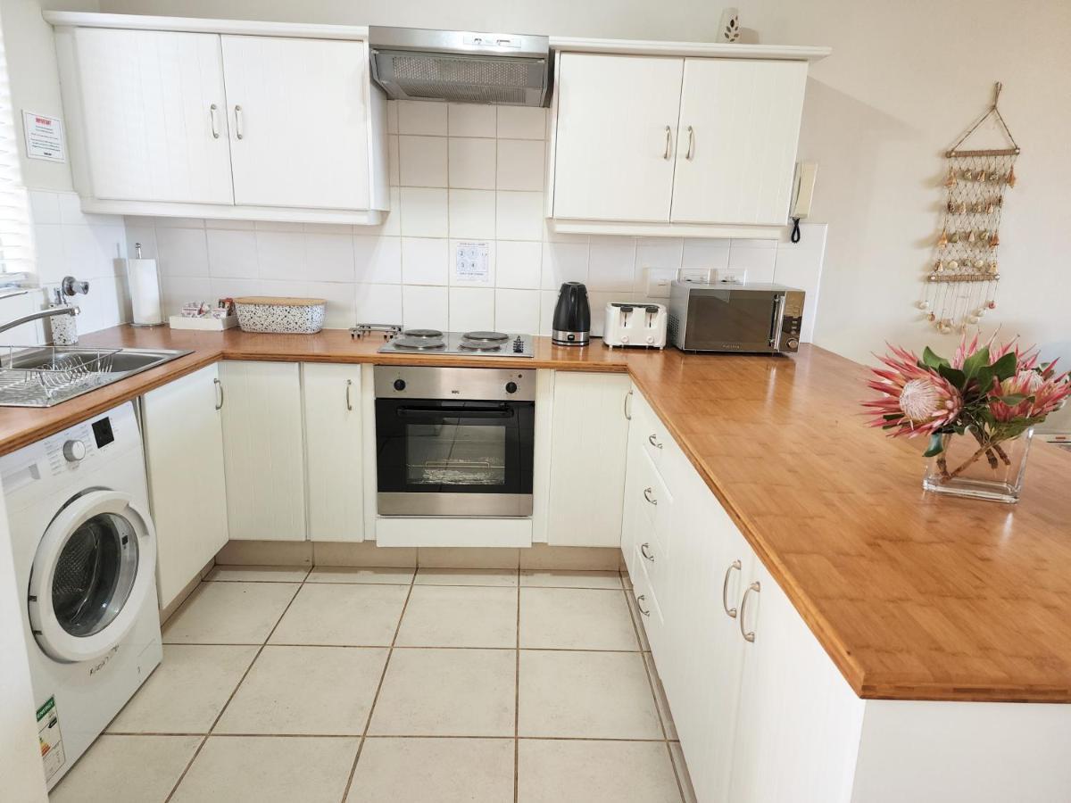 The Potting Shed Self Catering Apartamento Hermanus Exterior foto